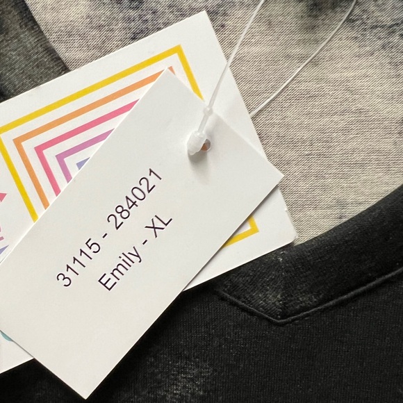 LulaRoe Emily Dress - Picture 2 of 2